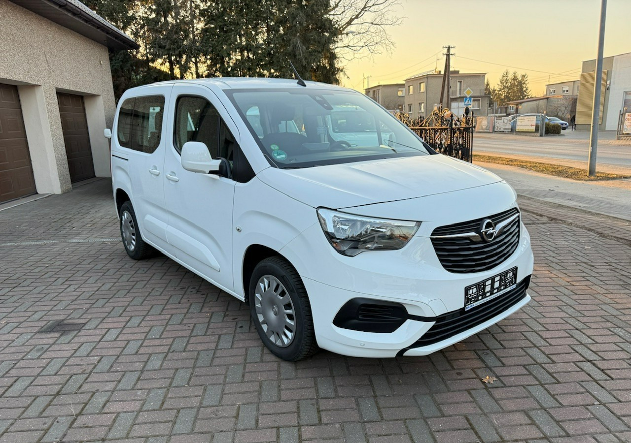 Voiture Opel Combo IV Combo Life Combo do przewozu Niepełnosprawnych inwalida rampa Model 2021: photos 11