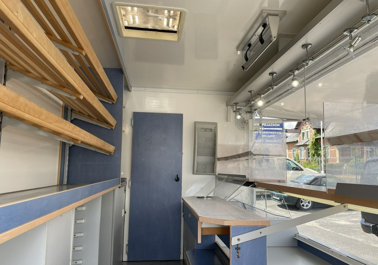 Opel Vivaro Autosklep pieczywa Sklep bar Gastronomiczny Food Truck Foodtruck 200 en leasing occasion Opel Vivaro Autosklep pieczywa Sklep bar Gastronomiczny Food Truck Foodtruck 200: photos 7