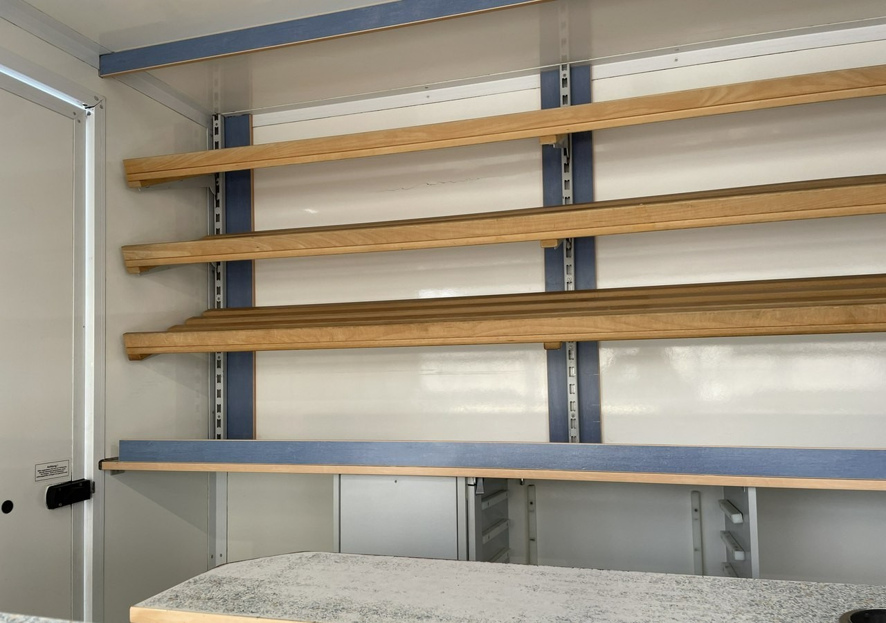Opel Vivaro Autosklep pieczywa Sklep bar Gastronomiczny Food Truck Foodtruck 200 en leasing occasion Opel Vivaro Autosklep pieczywa Sklep bar Gastronomiczny Food Truck Foodtruck 200: photos 11