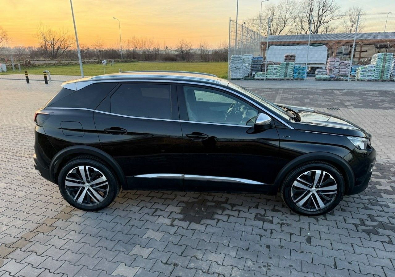 Peugeot 3008 II GT 2.0HDI 180KM Automat SalonPL Skóra FullLed Kamery Asystenci 2018 - SUV: photos 4 Peugeot 3008 II GT 2.0HDI 180KM Automat SalonPL Skóra FullLed Kamery Asystenci 2018 - SUV: photos 4