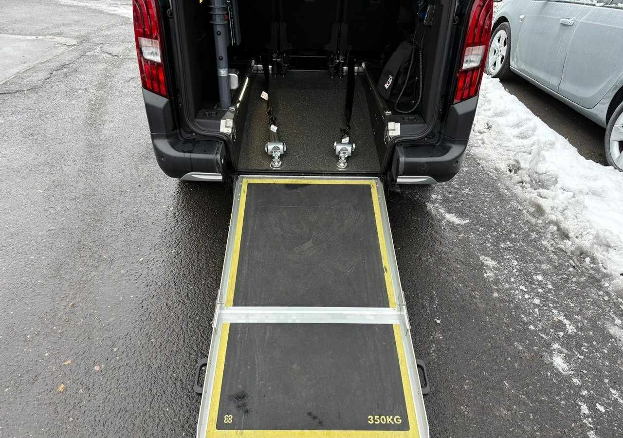 Peugeot Rifter Rifter Long 1,5HDI Automat dla Niepełnosprawnych Inwalida Rampa PFRO - Voiture break: photos 4 Peugeot Rifter Rifter Long 1,5HDI Automat dla Niepełnosprawnych Inwalida Rampa PFRO - Voiture break: photos 4