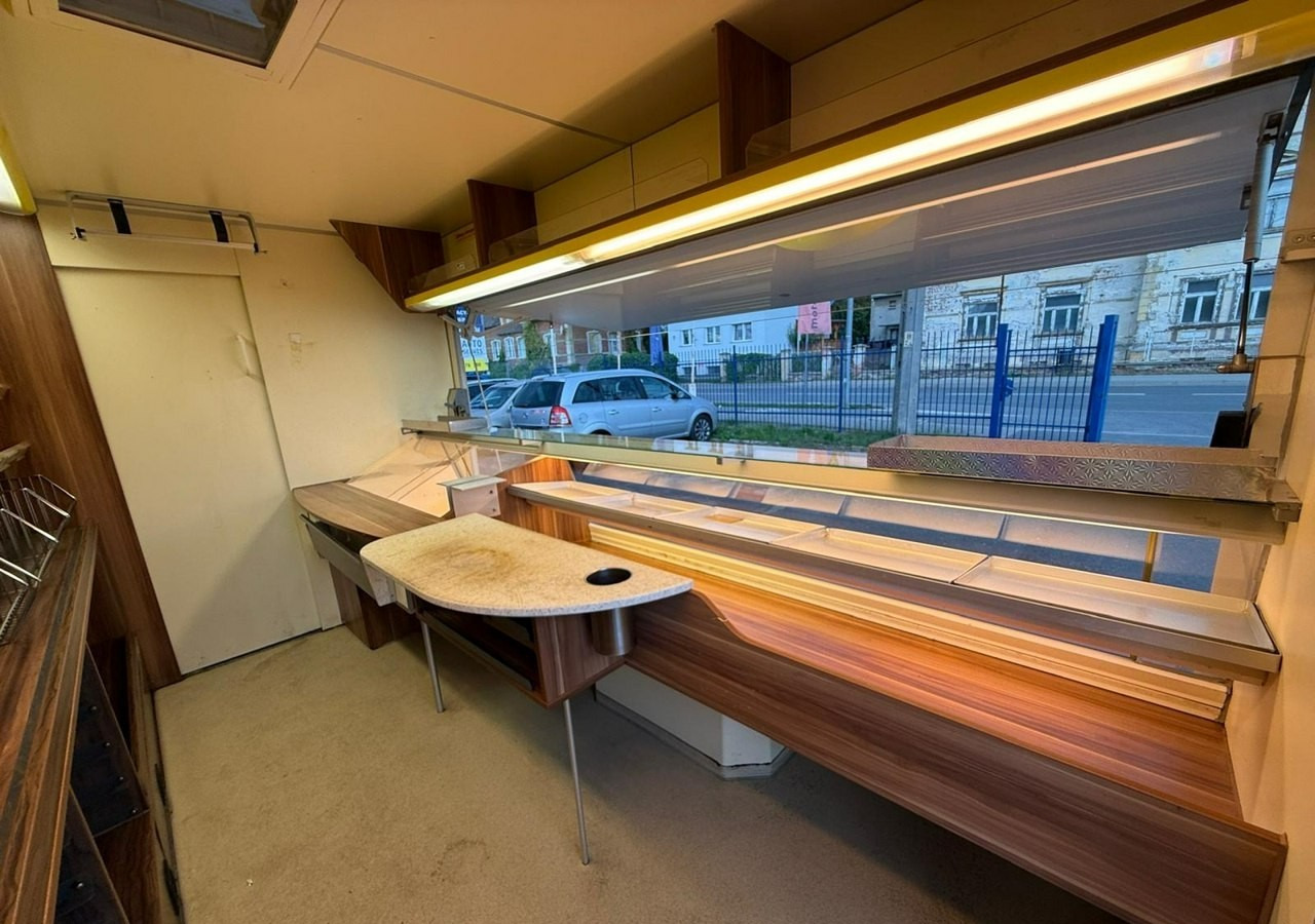 Renault Master Autosklep pieczyw Sklep Gastronomiczny Food Truck Foodtruck BORCO 20 - Camion magasin: photos 4 Renault Master Autosklep pieczyw Sklep Gastronomiczny Food Truck Foodtruck BORCO 20 - Camion magasin: photos 4