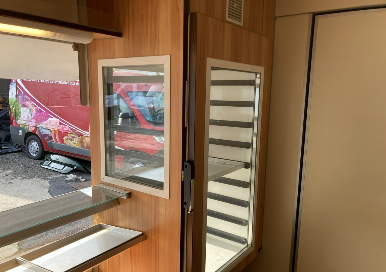 Camion magasin Renault Master Autosklep pieczywa Gastronomiczny Food Truck Foodtruck sklep BORCO20: photos 12