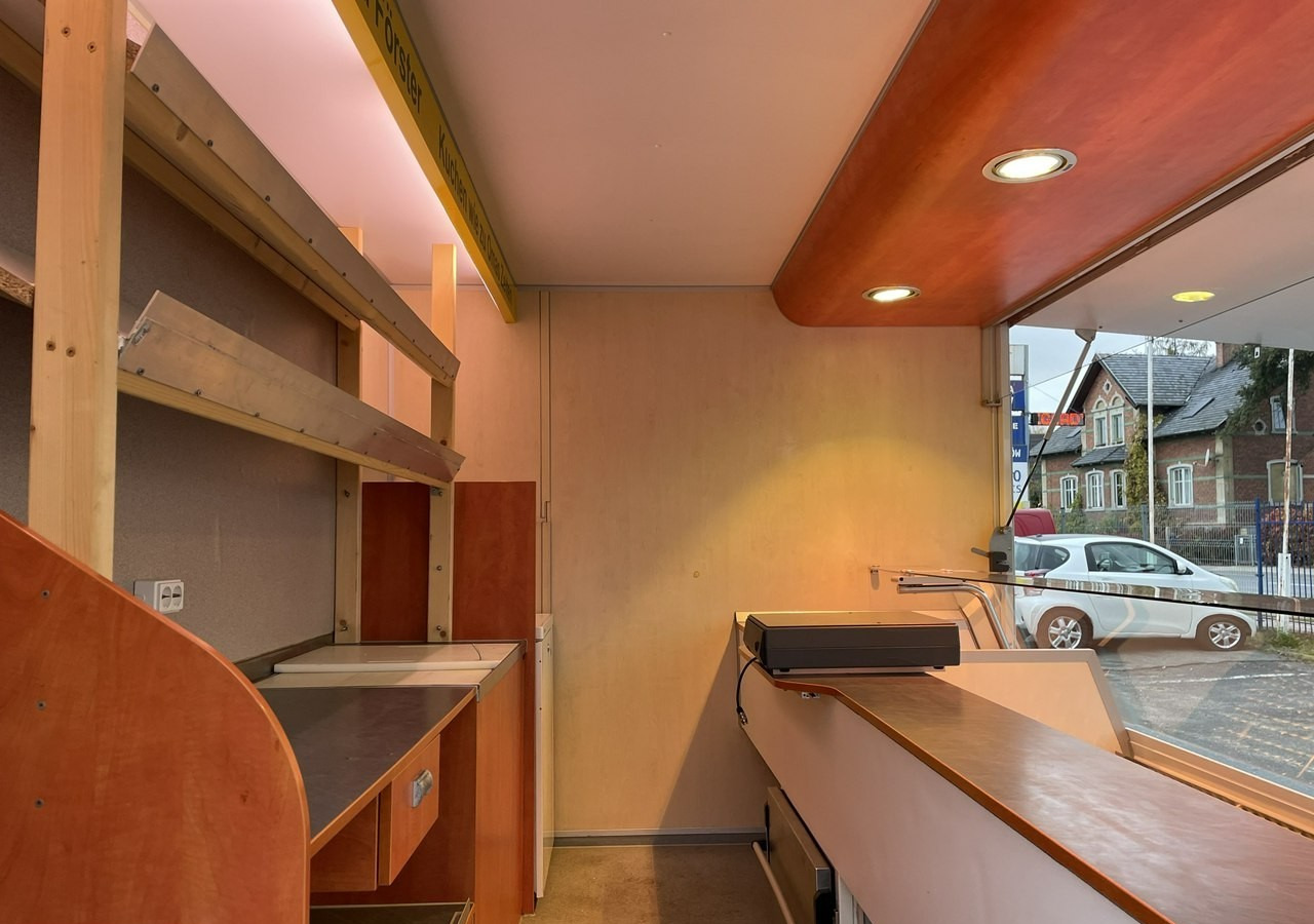 Renault Master Autosklep wędlin Gastronomiczny Food Truck Foodtruck Sklep Borco 200 - Camion magasin: photos 5 Renault Master Autosklep wędlin Gastronomiczny Food Truck Foodtruck Sklep Borco 200 - Camion magasin: photos 5