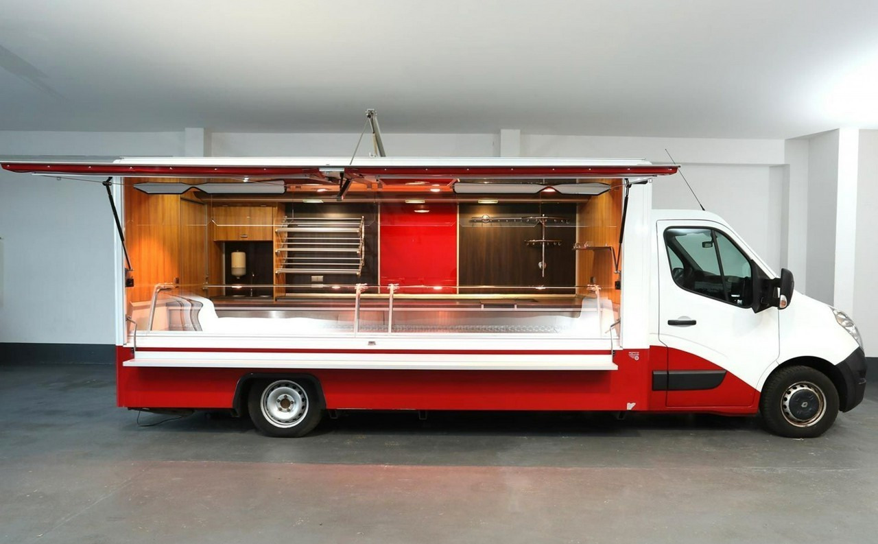 Renault Master Autosklep wędlin Gastronomiczny Food Truck Foodtruck sklep Borco 201 - Camion magasin: photos 1 Renault Master Autosklep wędlin Gastronomiczny Food Truck Foodtruck sklep Borco 201 - Camion magasin: photos 1
