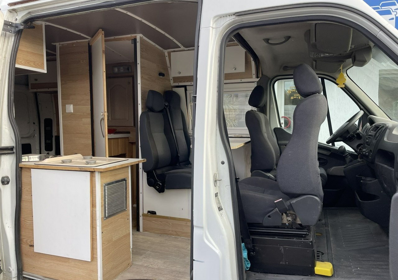 Renault Master Master 2.3-125 KM Ala - Kamper Klima Projekt do skończenia 2010 - Fourgon utilitaire: photos 3 Renault Master Master 2.3-125 KM Ala - Kamper Klima Projekt do skończenia 2010 - Fourgon utilitaire: photos 3