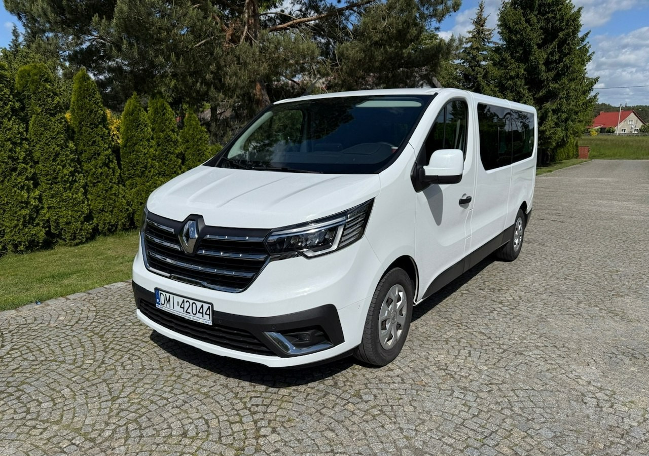 Renault Trafic III 2.0dci 110KM L2H1 LONG 9-osobowy 2xKlima Navi Kamera 2022 - Voiture: photos 1 Renault Trafic III 2.0dci 110KM L2H1 LONG 9-osobowy 2xKlima Navi Kamera 2022 - Voiture: photos 1