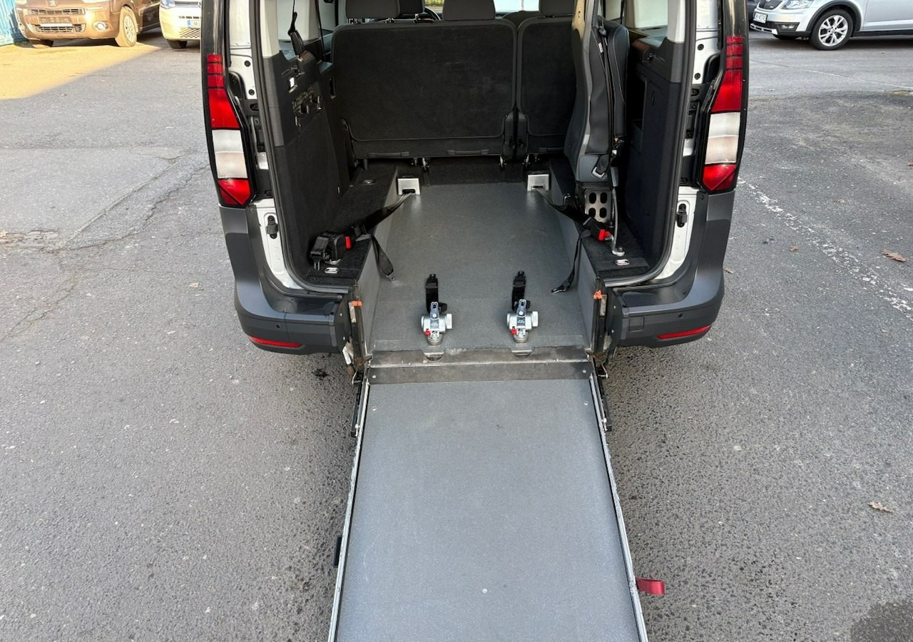 Volkswagen Caddy III Caddy 2.0TDI dla Niepełnosprawnych inwalida rampa Model 2022 PFRON - Voiture break: photos 3 Volkswagen Caddy III Caddy 2.0TDI dla Niepełnosprawnych inwalida rampa Model 2022 PFRON - Voiture break: photos 3