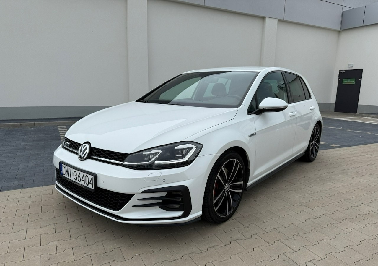 Volkswagen Golf VII GTD 2.0TDI 184KM FullLed Navi Klimatronik ACC Asystenci - Berline: photos 1 Volkswagen Golf VII GTD 2.0TDI 184KM FullLed Navi Klimatronik ACC Asystenci - Berline: photos 1