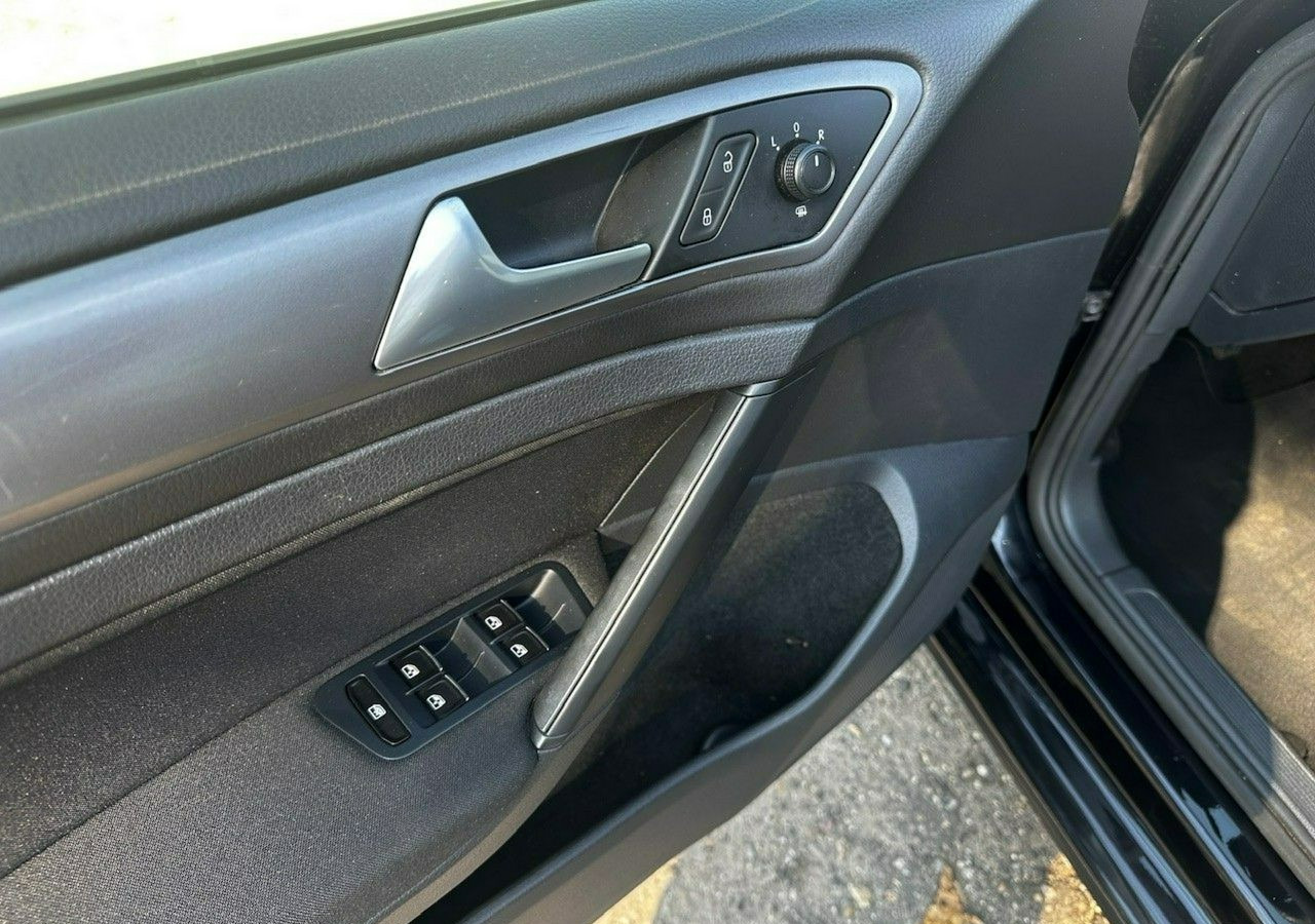 Voiture à hayon Volkswagen Golf VII VII 1,6 TDI 110KM 153TKM Klimatronik Navi Alu PDC 2015 Bez wkładu fi: photos 10