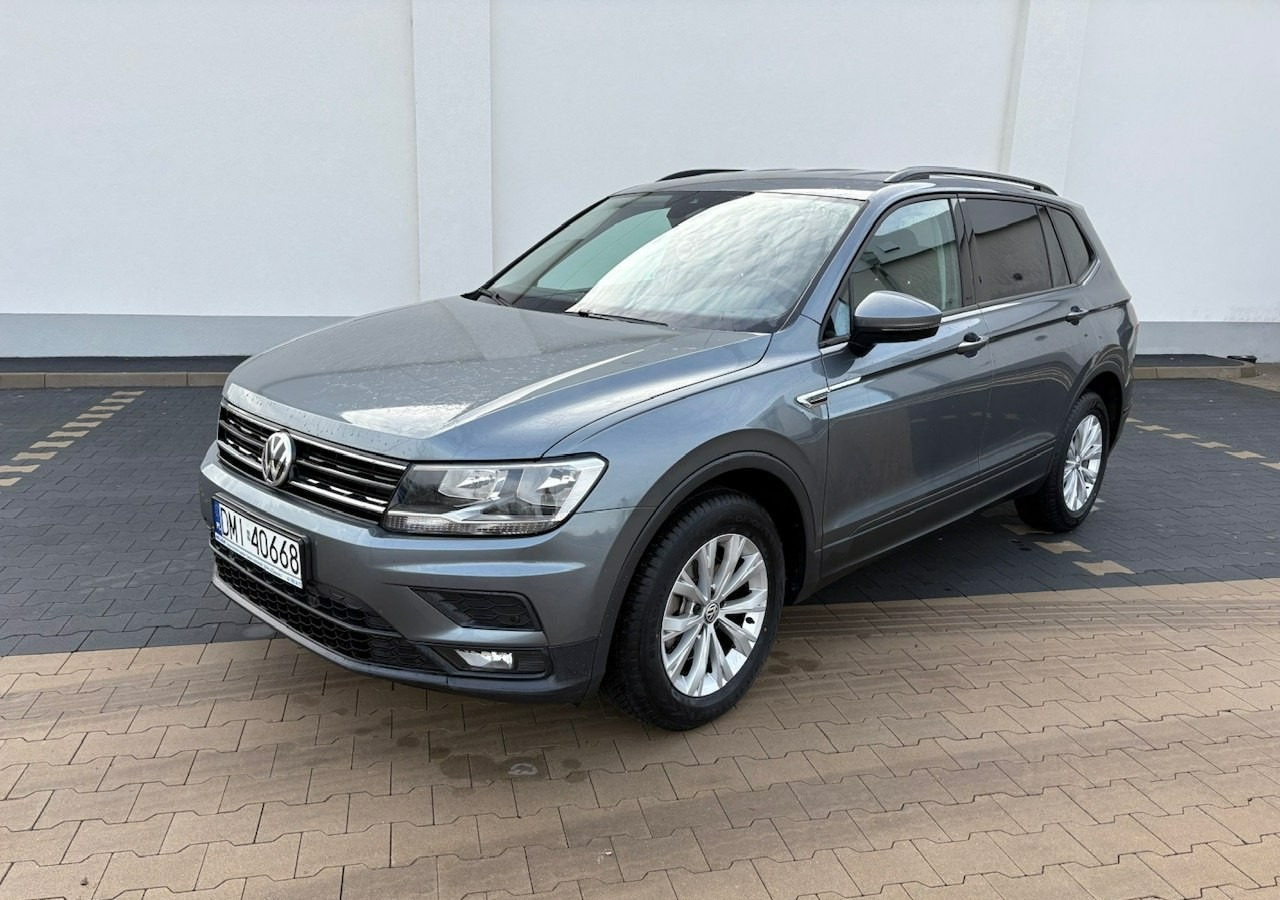 Volkswagen Tiguan II 1,4TSI 150KM 65tyśkm 7osobowy Comfort Tempomat ACC Klima Alu 2018 - SUV: photos 2 Volkswagen Tiguan II 1,4TSI 150KM 65tyśkm 7osobowy Comfort Tempomat ACC Klima Alu 2018 - SUV: photos 2