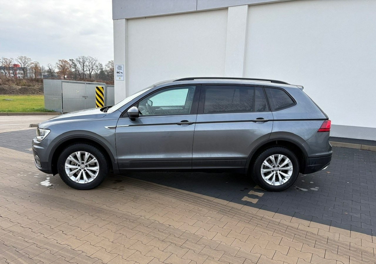 Volkswagen Tiguan II 1,4TSI 150KM 65tyśkm 7osobowy Comfort Tempomat ACC Klima Alu 2018 - SUV: photos 3 Volkswagen Tiguan II 1,4TSI 150KM 65tyśkm 7osobowy Comfort Tempomat ACC Klima Alu 2018 - SUV: photos 3