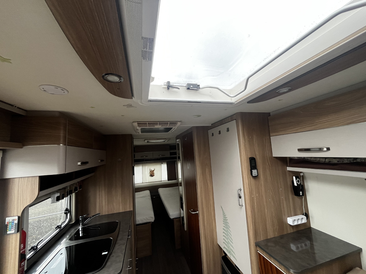 Caravane Bürstner Premio 530 TL Mover Dachklimaanlage Einzelbetten: photos 16