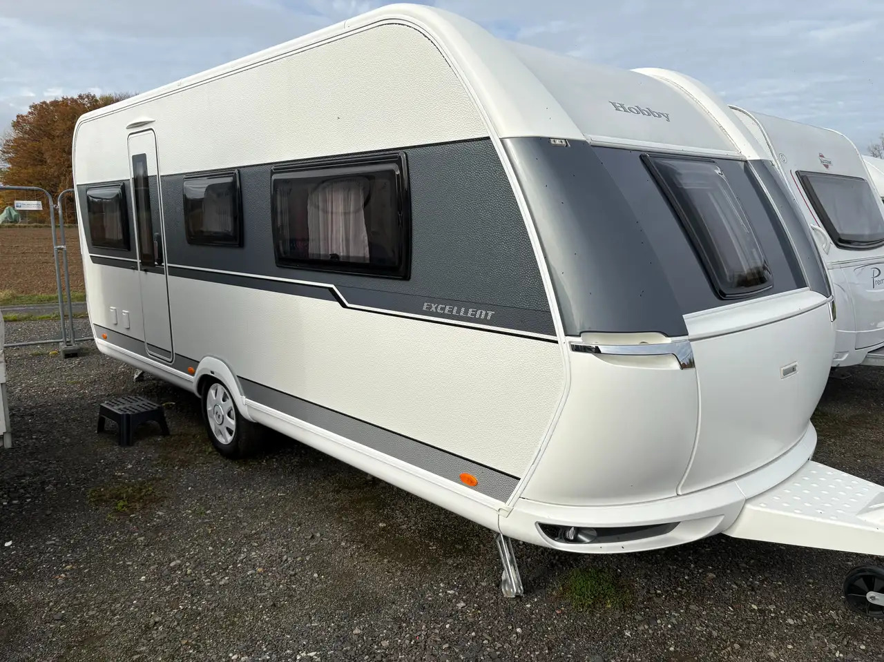 Hobby 540UFf Wohnwagen queensbett - Caravane: photos 4 Hobby 540UFf Wohnwagen queensbett - Caravane: photos 4