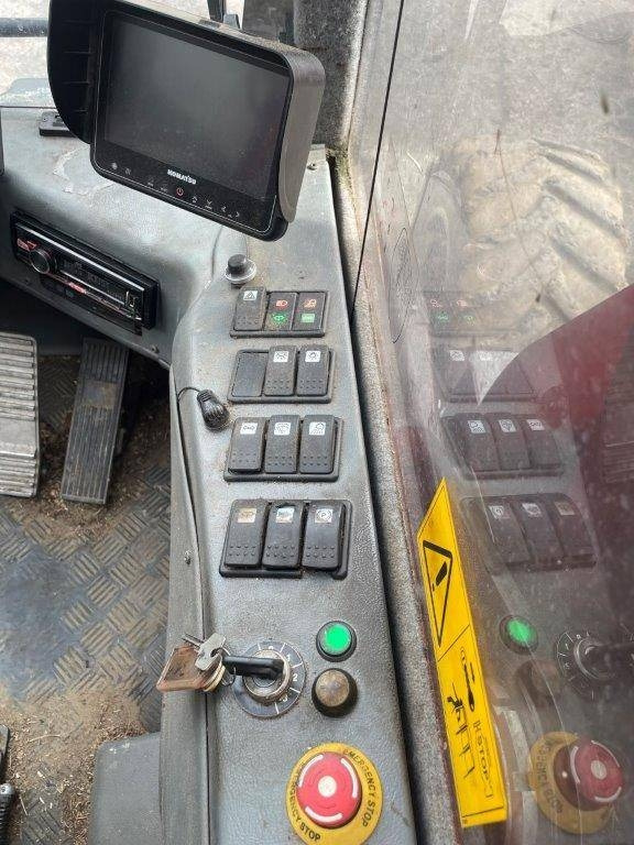 Abatteuse Komatsu 931.1: photos 10