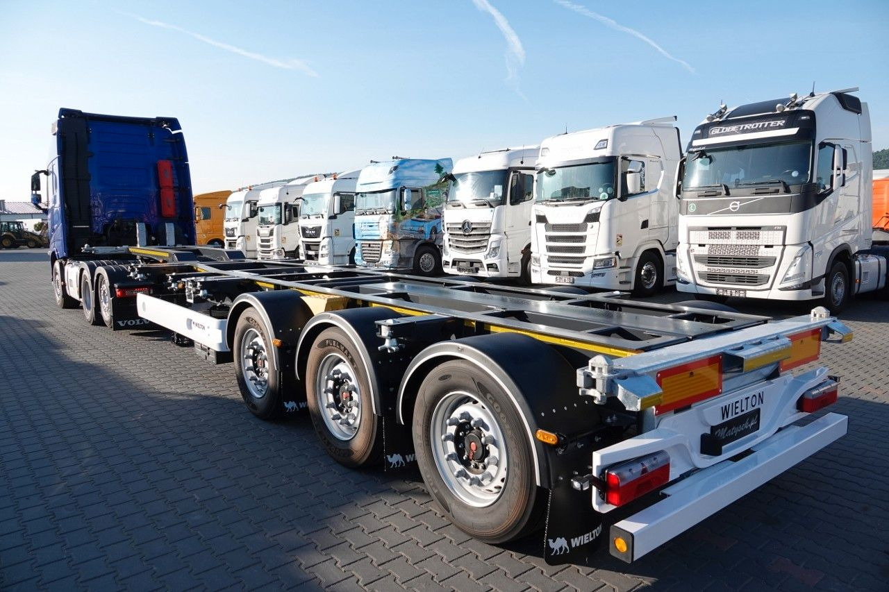 Volvo FH 500 / ZESTAW / BOOGIE 6X2 / I-SAVE / + WIELTO - Camion: photos 2 Volvo FH 500 / ZESTAW / BOOGIE 6X2 / I-SAVE / + WIELTO - Camion: photos 2