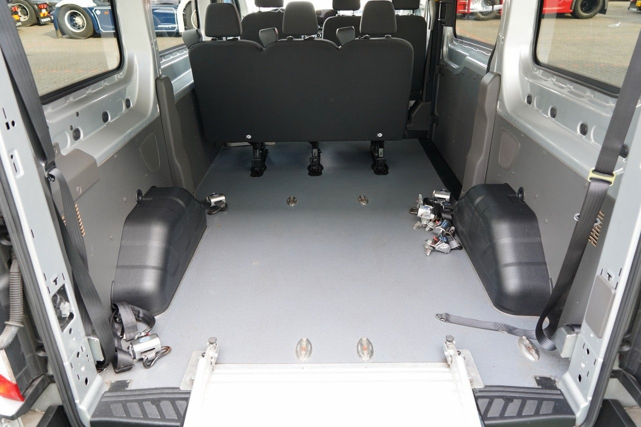 Transport de personnes Ford TRANSIT / 6 miejsc + Najazd na wózek / Dla osób: photos 12