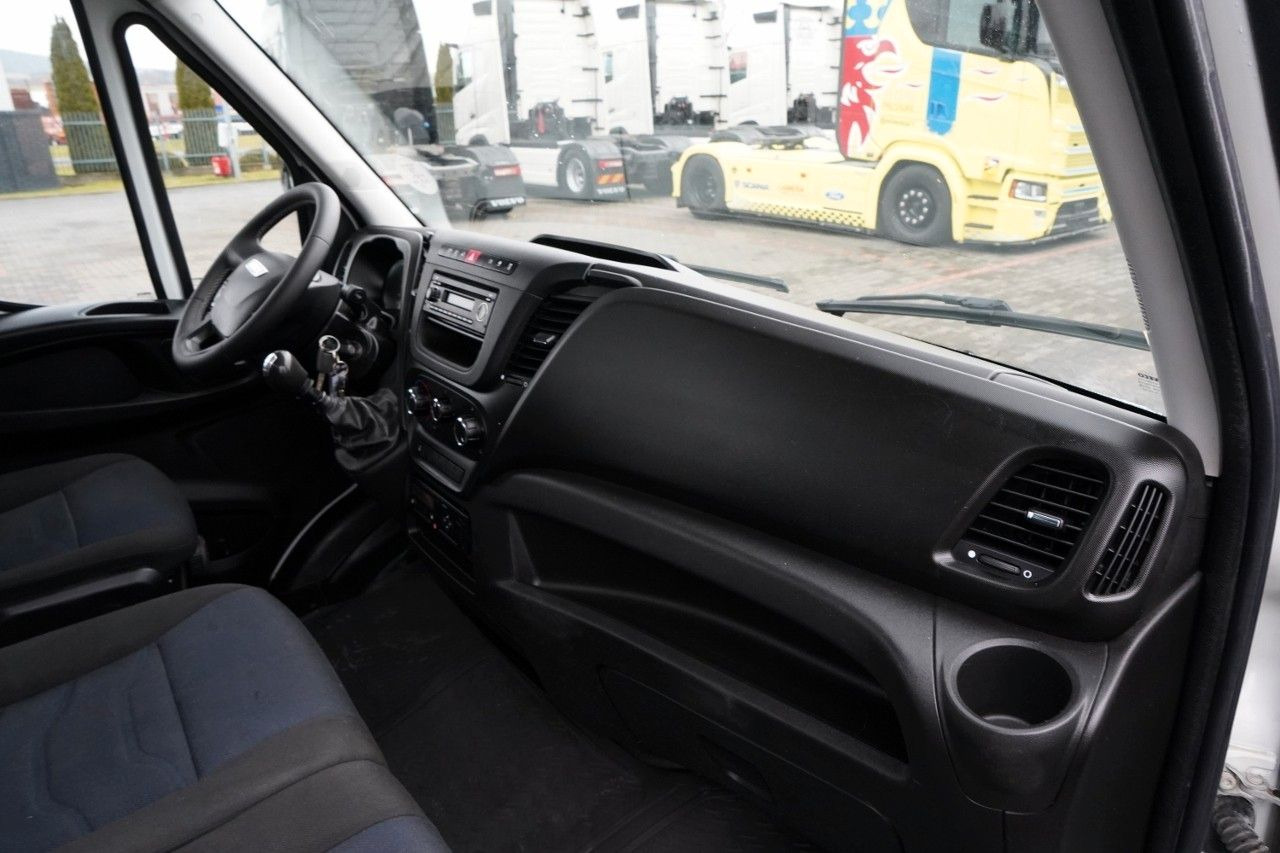 Utilitaire benne Iveco DAILY 35-140 / WYWROTKA TYLNOZSYPOWA / BLIŹNIAK: photos 39 Utilitaire benne Iveco DAILY 35-140 / WYWROTKA TYLNOZSYPOWA / BLIŹNIAK: photos 39