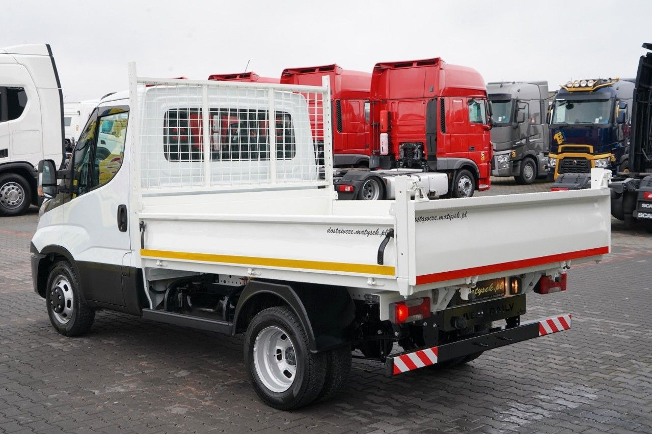 Utilitaire benne Iveco DAILY 35-140 / WYWROTKA TYLNOZSYPOWA / BLIŹNIAK: photos 15 Utilitaire benne Iveco DAILY 35-140 / WYWROTKA TYLNOZSYPOWA / BLIŹNIAK: photos 15