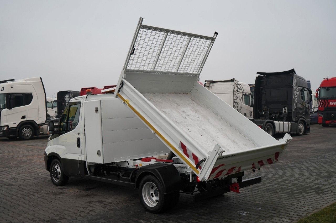 Iveco DAILY 35-160 / WYWROTKA TYLNOZSYPOWA / BLOKADA - Utilitaire benne: photos 4 Iveco DAILY 35-160 / WYWROTKA TYLNOZSYPOWA / BLOKADA - Utilitaire benne: photos 4