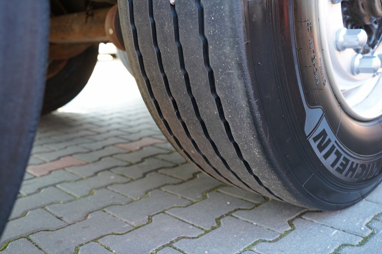 Semi-remorque rideaux coulissants Kässbohrer FIRANKA / STANDARD / MOCNA PODŁOGA SZYNA-DESKA: photos 23 Semi-remorque rideaux coulissants Kässbohrer FIRANKA / STANDARD / MOCNA PODŁOGA SZYNA-DESKA: photos 23