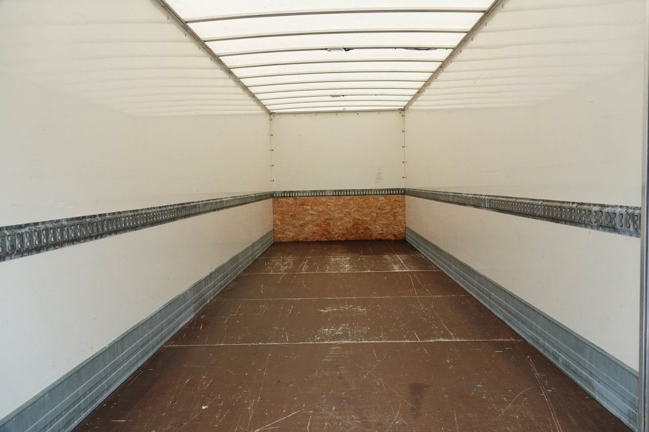 Camion fourgon MAN PO KONTRAKCIE SERWISOWYM: photos 9