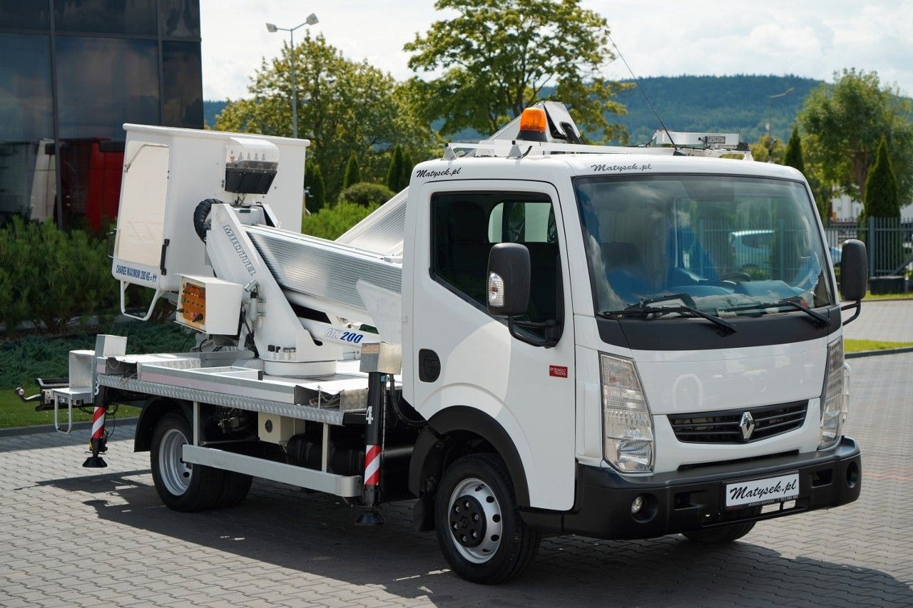 Renault MAXITY / ZWYŻKA 20 METRÓW / PODNOŚNIK KOSZOWY MU - Camion avec nacelle: photos 4 Renault MAXITY / ZWYŻKA 20 METRÓW / PODNOŚNIK KOSZOWY MU - Camion avec nacelle: photos 4