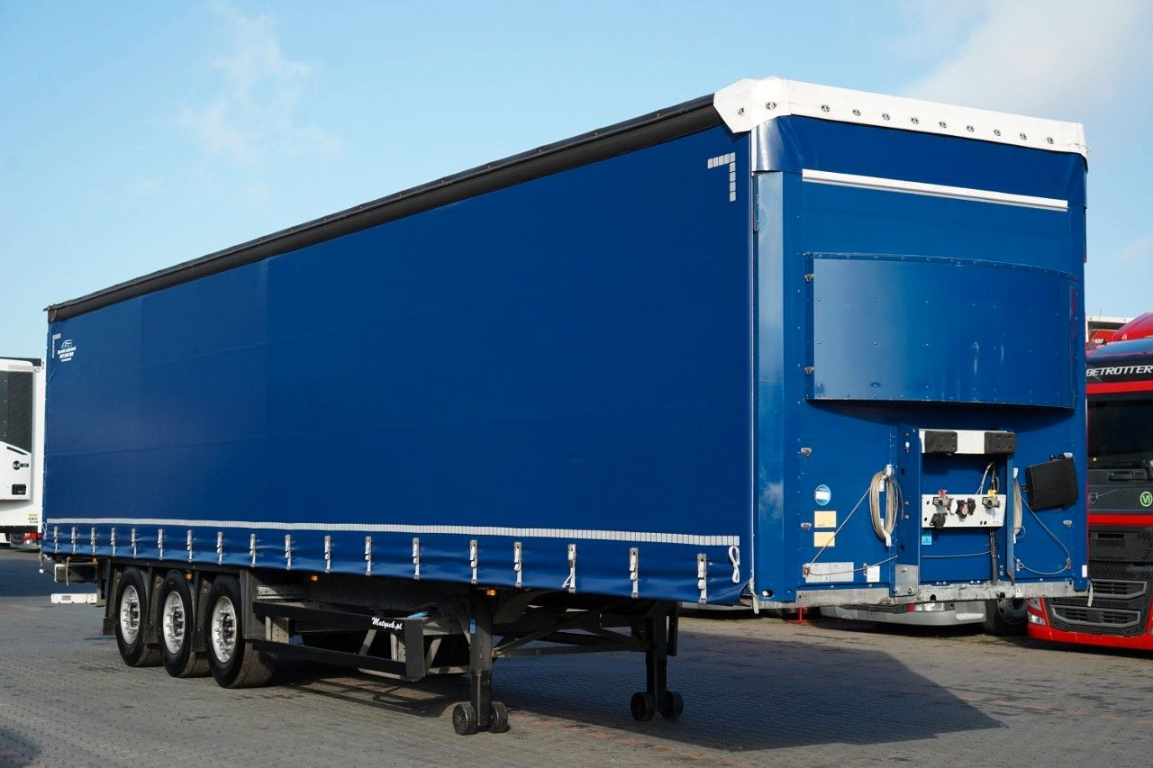 Schmitz Cargobull / FIRANKA / STANDARD - Semi-remorque rideaux coulissants: photos 1 Schmitz Cargobull / FIRANKA / STANDARD - Semi-remorque rideaux coulissants: photos 1