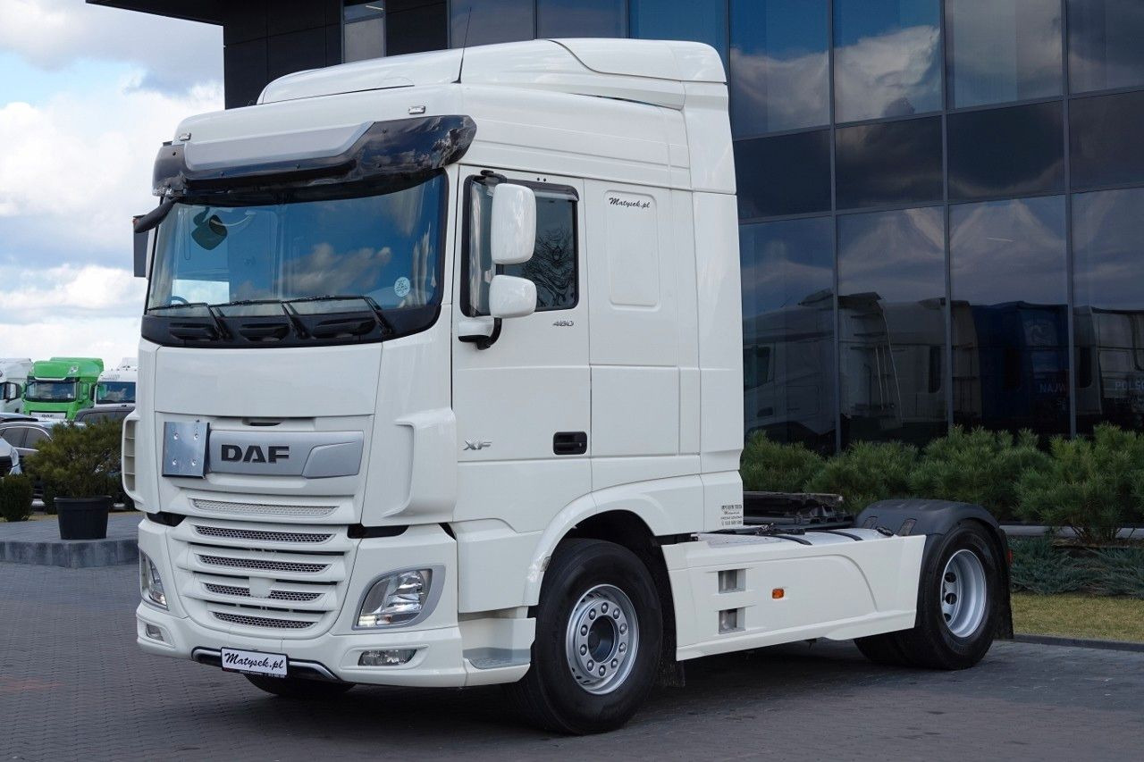 DAF XF 480 / ADR / RETARDER / I - PARK COOL / FULL A - Tracteur routier: photos 1 DAF XF 480 / ADR / RETARDER / I - PARK COOL / FULL A - Tracteur routier: photos 1
