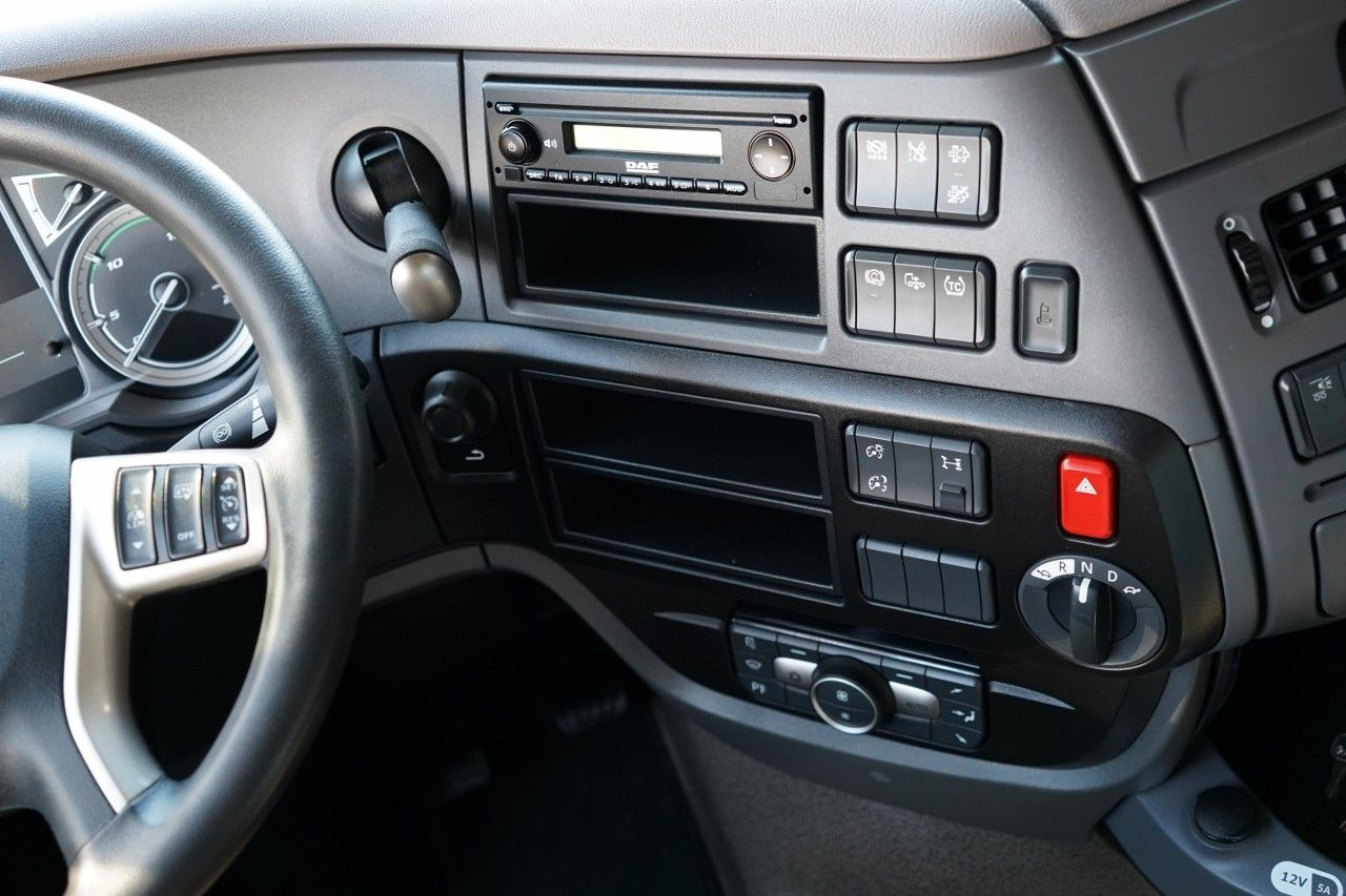 Tracteur routier DAF XF 480 / SUPER SPACE CAB / 2021: photos 29