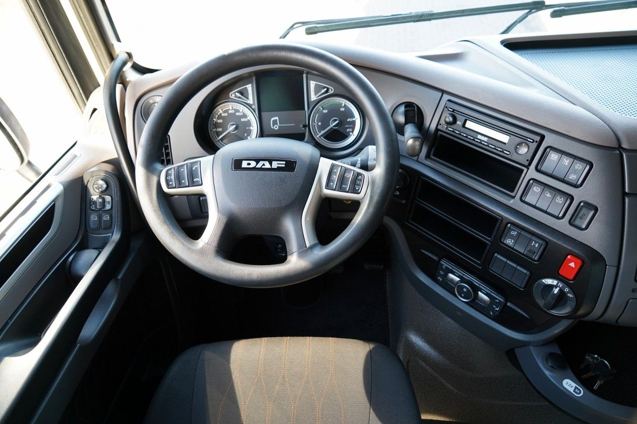 Tracteur routier DAF XF 480 / SUPER SPACE CAB / 2021: photos 28