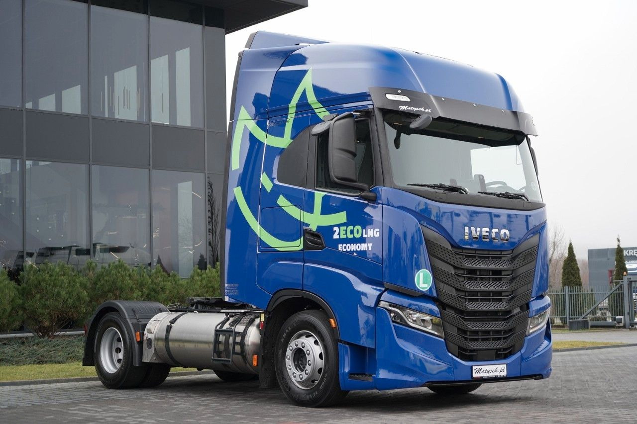 Iveco S-WAY / 460 / RETARDER / LNG - Tracteur routier: photos 1 Iveco S-WAY / 460 / RETARDER / LNG - Tracteur routier: photos 1