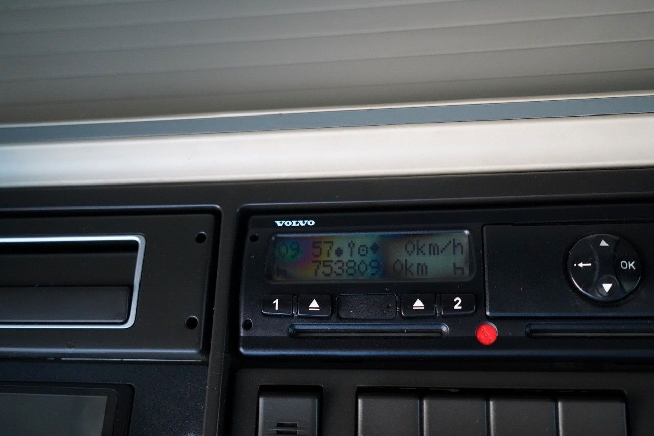 Tracteur routier Volvo FH 500 / I-PARK COOL / I-SHIFT: photos 38 Tracteur routier Volvo FH 500 / I-PARK COOL / I-SHIFT: photos 38