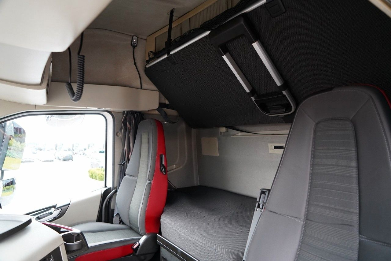 Tracteur routier Volvo FH 500 / PO KONTRAKCIE SERWISOWYM / SPROWADZONY: photos 13