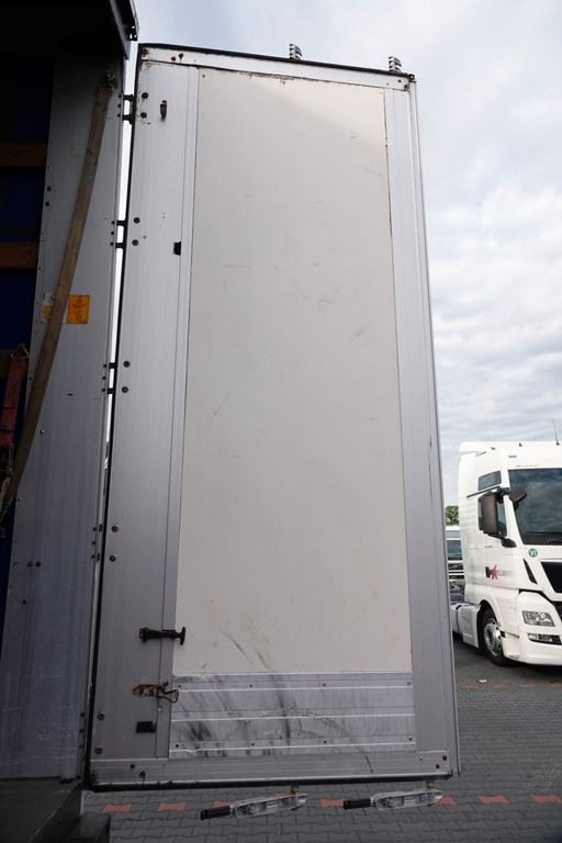 Semi-remorque rideaux coulissants Wielton CURTAINSIDER / STANDARD /LIFTED AXLE & ROOF/BDE: photos 19