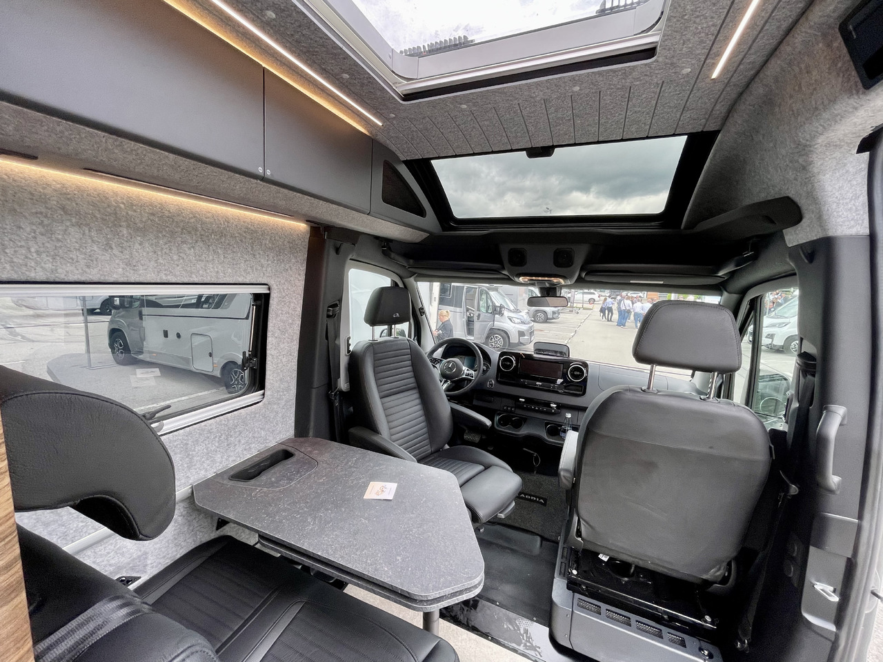 ADRIA Super Twin 600 SP - Fourgon aménagé: photos 5 ADRIA Super Twin 600 SP - Fourgon aménagé: photos 5