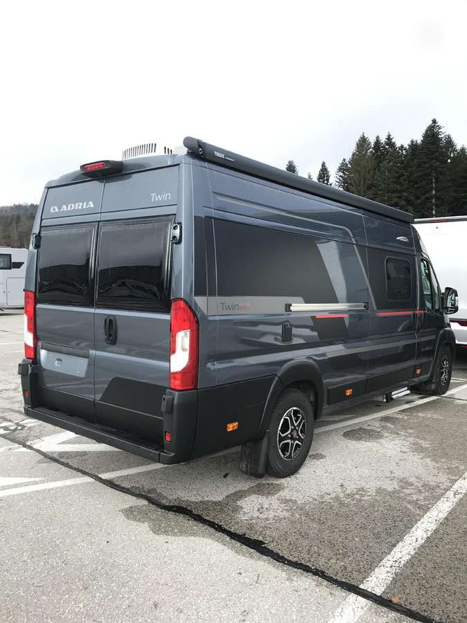 ADRIA Twin Sport 640 SG - Fourgon aménagé: photos 3 ADRIA Twin Sport 640 SG - Fourgon aménagé: photos 3
