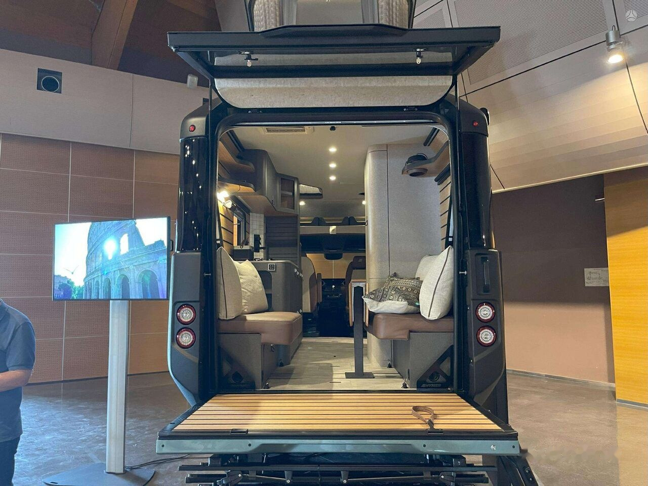 Hymer Venture S - Camping-car: photos 4 Hymer Venture S - Camping-car: photos 4