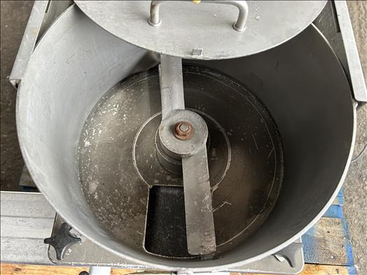 Formatic R2200 Forming machine - Matériel de boulangerie: photos 2 Formatic R2200 Forming machine - Matériel de boulangerie: photos 2