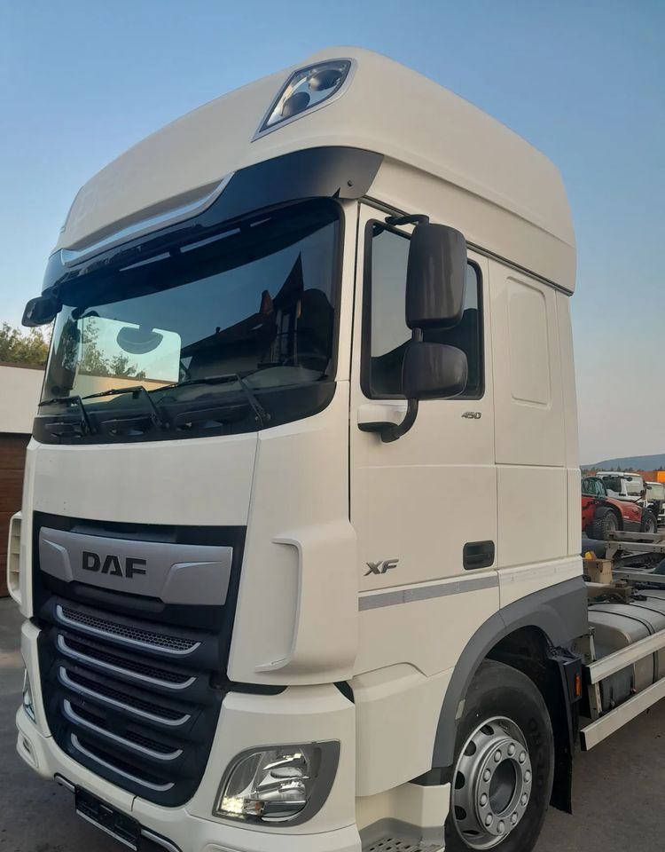 DAF XF 106 450 / BDF RETARDER - Châssis cabine: photos 1 DAF XF 106 450 / BDF RETARDER - Châssis cabine: photos 1