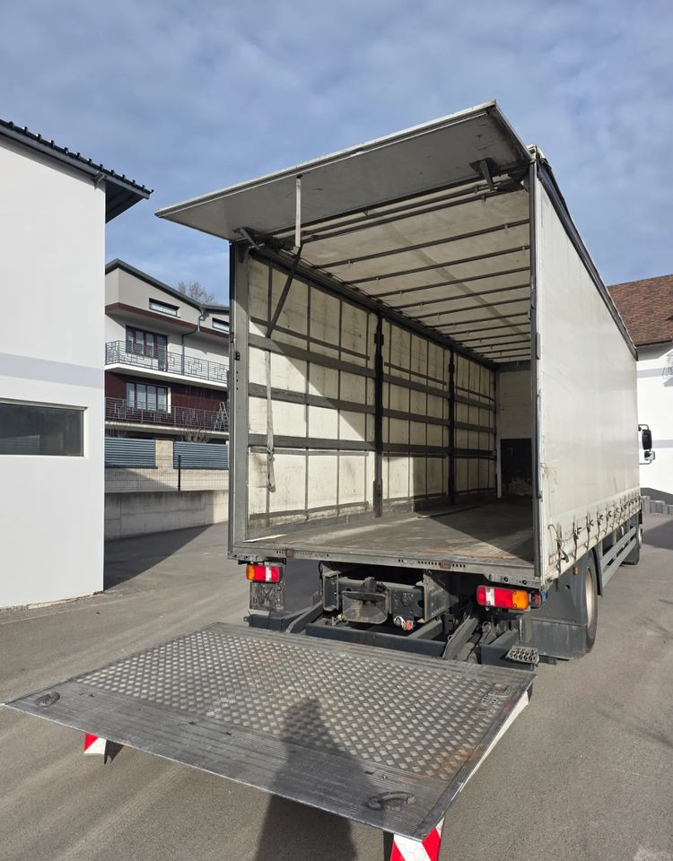 MAN TGM 15.250 /18.250 /FIRANKA / RAMA DO ZABUDOWY / WYWROTKA / HAKOWIEC / MANUALNA - Camion à rideaux coulissants: photos 4 MAN TGM 15.250 /18.250 /FIRANKA / RAMA DO ZABUDOWY / WYWROTKA / HAKOWIEC / MANUALNA - Camion à rideaux coulissants: photos 4