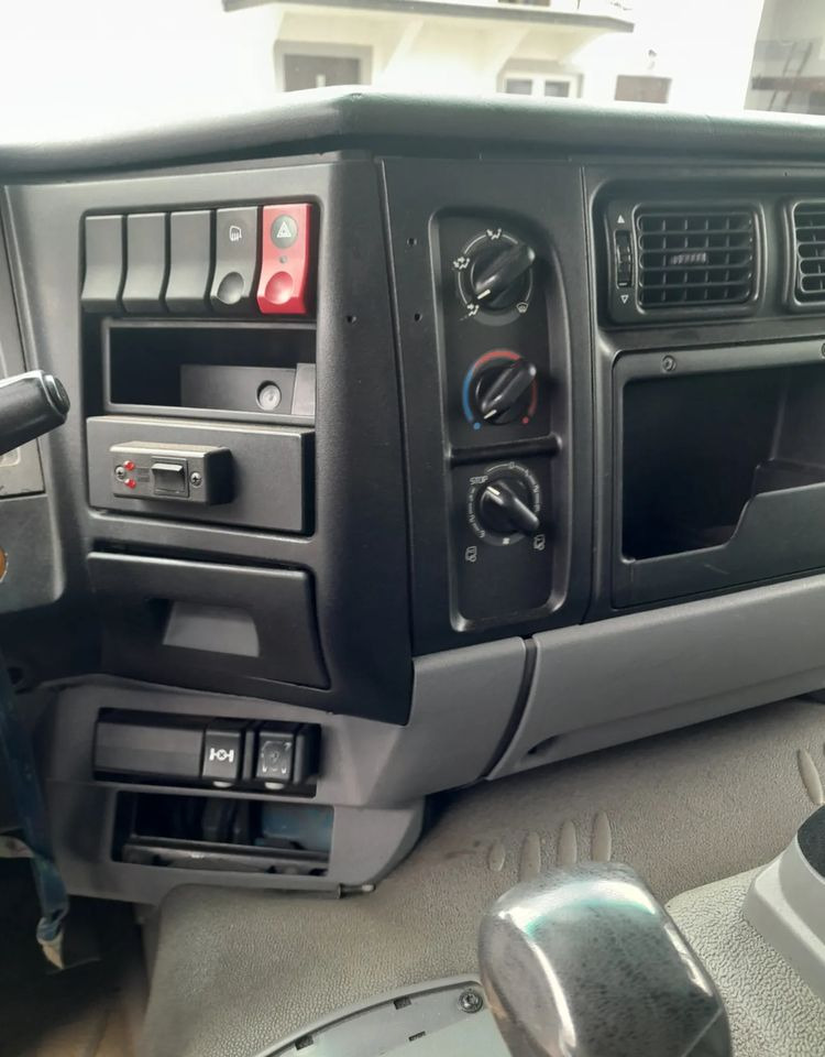 Renault PREMIUM 320 DCI / KERAX / HYDROBURTA / WYWROTKA - Camion benne: photos 3 Renault PREMIUM 320 DCI / KERAX / HYDROBURTA / WYWROTKA - Camion benne: photos 3