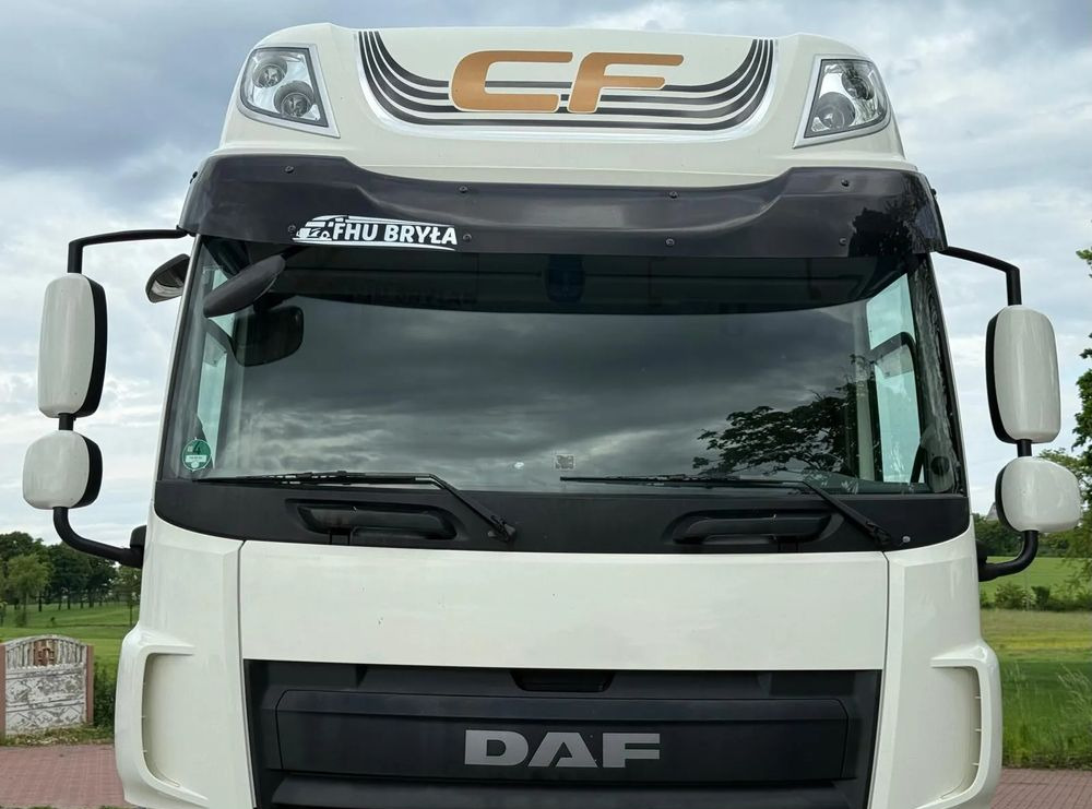 DAF CF 330/10.2017/KONTENER MEBLOWY/IZOTERMA/WINDA/18 PALET/E6/NISKI PRZEBIEG/Z NIEMIEC/JAK NOWY/DUŻY SILNIK/ - Camion fourgon: photos 5 DAF CF 330/10.2017/KONTENER MEBLOWY/IZOTERMA/WINDA/18 PALET/E6/NISKI PRZEBIEG/Z NIEMIEC/JAK NOWY/DUŻY SILNIK/ - Camion fourgon: photos 5