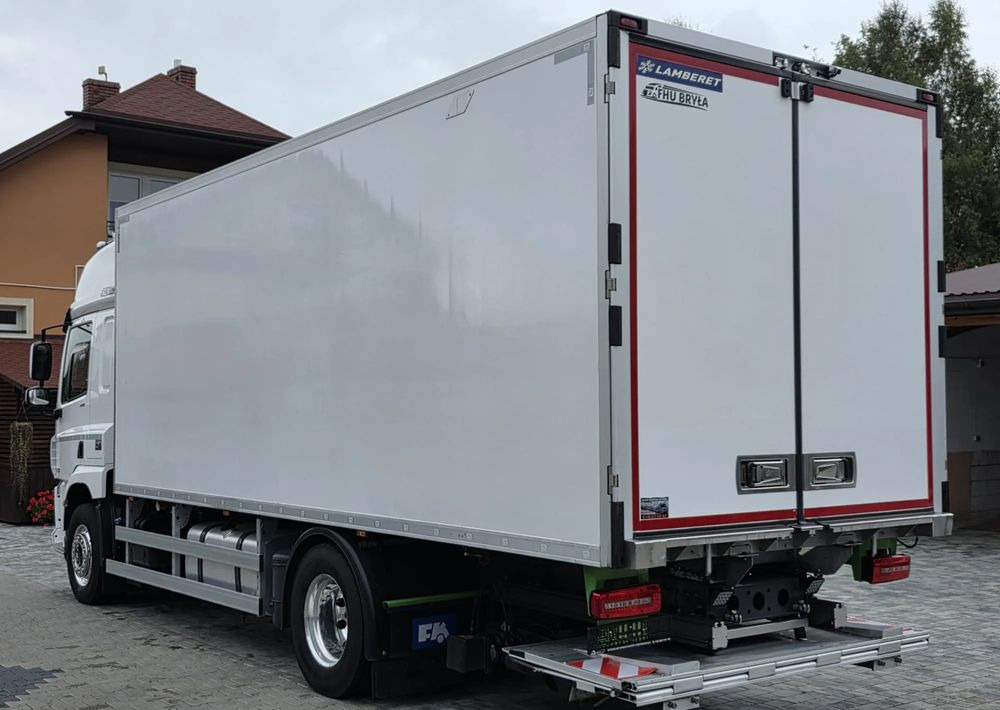 DAF CF 410 / E6 / ACC / CHŁODNIA + WINDA/ 16 PALET / MULTITEMPERATURA / 2021ROK / RETARDER / SPROWADZONY / JAK NOWA - Camion frigorifique: photos 3 DAF CF 410 / E6 / ACC / CHŁODNIA + WINDA/ 16 PALET / MULTITEMPERATURA / 2021ROK / RETARDER / SPROWADZONY / JAK NOWA - Camion frigorifique: photos 3