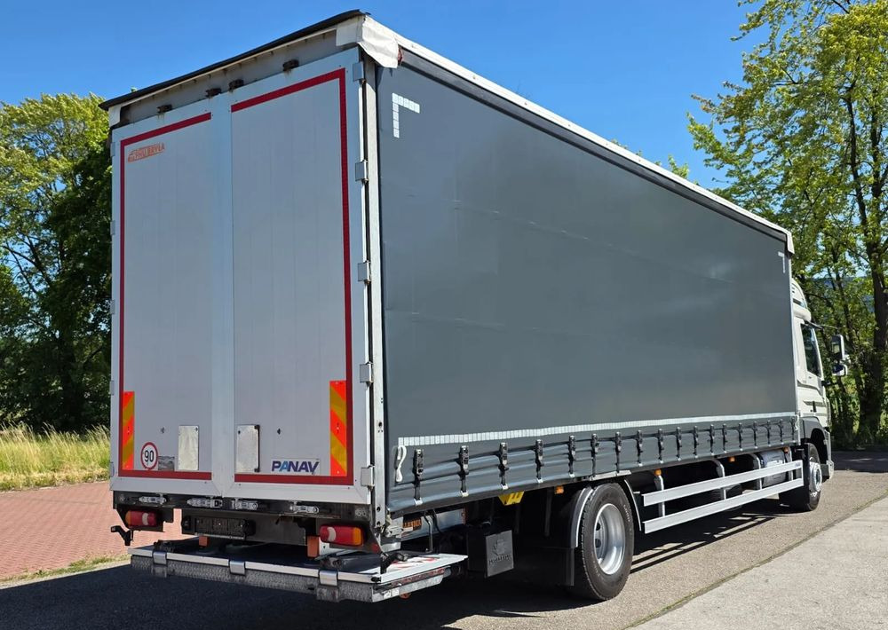 DAF CF290 / CF320 / FIRANKA / WINDA DHOLLANDIA / E6/ JEDEN WŁAŚCICIEL / SPROWADZONY / 22PALETY / 2019/ PODNOSZONY DACH / JAK NOWY - Camion à rideaux coulissants: photos 4 DAF CF290 / CF320 / FIRANKA / WINDA DHOLLANDIA / E6/ JEDEN WŁAŚCICIEL / SPROWADZONY / 22PALETY / 2019/ PODNOSZONY DACH / JAK NOWY - Camion à rideaux coulissants: photos 4