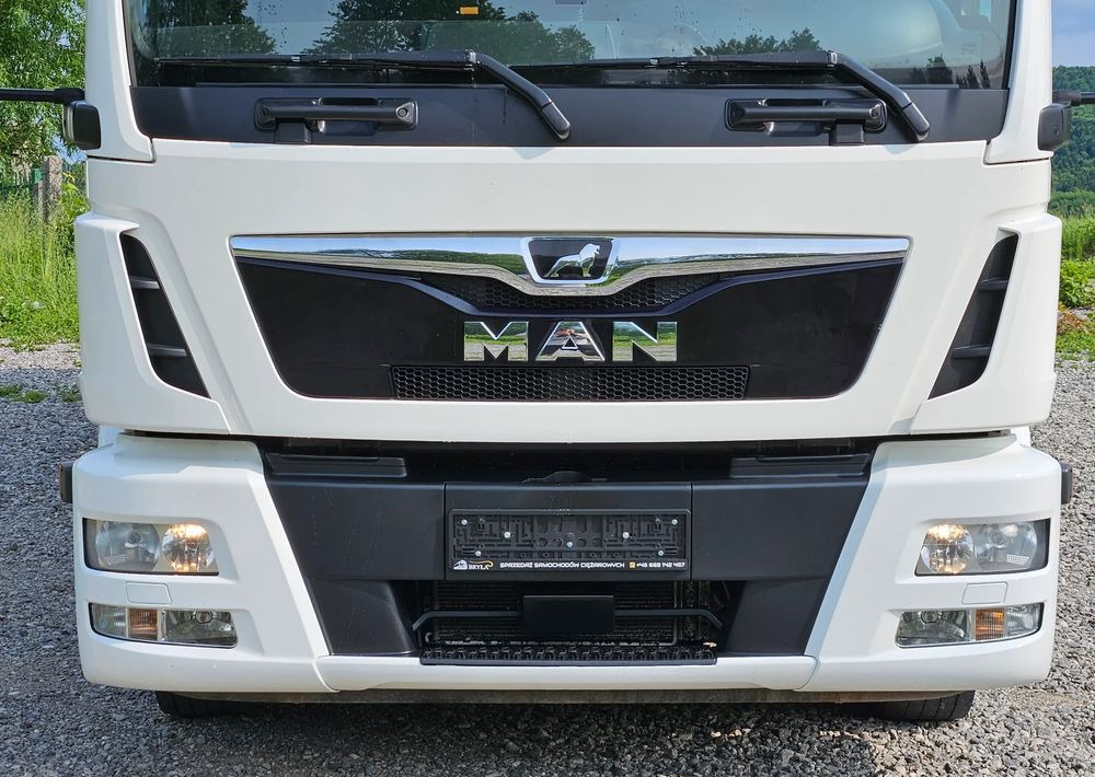 Camion fourgon MAN TGL 12.250 / KONTENER / IZOTERMA / WINDA / 2019R / EURO 6 / PEŁEN SERWIS /  6 TON ŁADOWNOŚĆ  / SPROWADZONY / ZADBANY / JAK NOWY /  KSIĄŻKA SERWISOWA / E6 / 17 PALET: photos 15