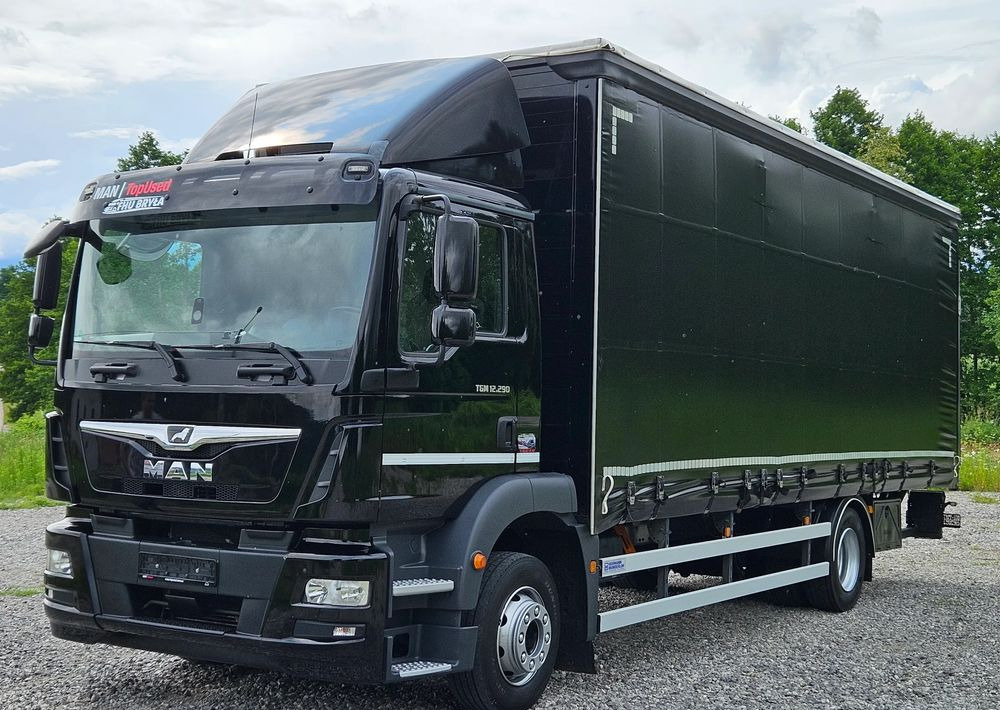 MAN TGM 12.290/15.290/E6/FIRANKA/BOCZNE DRZWI/BURTO-FIRANKA/18PALET/WINDA/NISKI PRZEBIEG/2018/CAŁY NA PODUSZKACH/SERWISOWANY - Camion à rideaux coulissants: photos 1 MAN TGM 12.290/15.290/E6/FIRANKA/BOCZNE DRZWI/BURTO-FIRANKA/18PALET/WINDA/NISKI PRZEBIEG/2018/CAŁY NA PODUSZKACH/SERWISOWANY - Camion à rideaux coulissants: photos 1