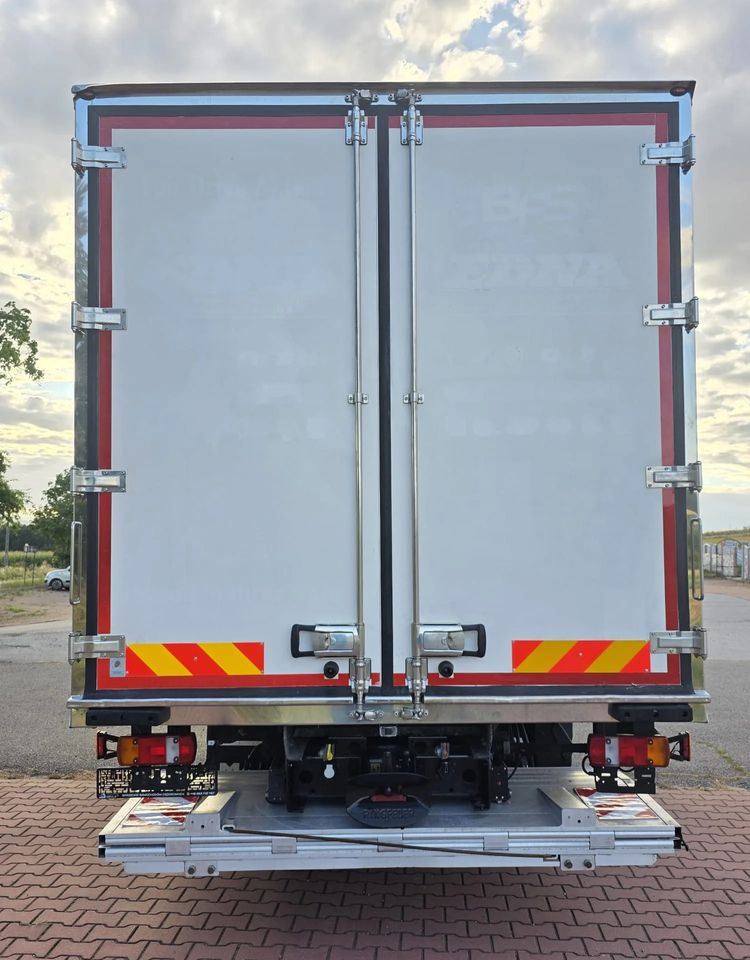 MAN TGM 15.250 / CHŁODNIA / WINDA / 2018 ROK / 230 TYŚ KM / BOCZNE DRZWI / AUTOMAT / SPROWADZONY / E6 / 18 EUROPALET/ - Camion frigorifique: photos 5 MAN TGM 15.250 / CHŁODNIA / WINDA / 2018 ROK / 230 TYŚ KM / BOCZNE DRZWI / AUTOMAT / SPROWADZONY / E6 / 18 EUROPALET/ - Camion frigorifique: photos 5