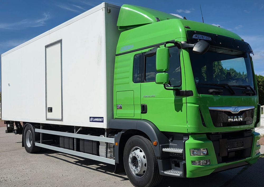 MAN TGM 18.340 / 18.290 / 15.290 / IZOTERMA / WINDA / 19PALET /E6 / SPROWADZONY / AUTOMAT / SYPIALKA / PIERWSZY WŁAŚCICIEL / BOCZNE DRZWI / STAN BARDZO DOBRY - Camion frigorifique: photos 1 MAN TGM 18.340 / 18.290 / 15.290 / IZOTERMA / WINDA / 19PALET /E6 / SPROWADZONY / AUTOMAT / SYPIALKA / PIERWSZY WŁAŚCICIEL / BOCZNE DRZWI / STAN BARDZO DOBRY - Camion frigorifique: photos 1