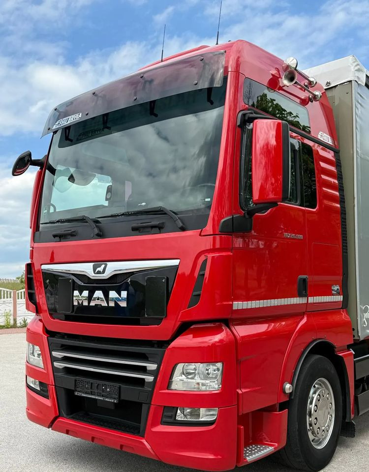 MAN TGX 26.500/LIFT/6X2/KLIMA POSTOJOWA/18PALET/E6/FIRANKA/WINDA/NISKI PRZEBIEG/JEDEN WŁAŚCICIEL/PODWIESZANA OŚ - Camion à rideaux coulissants: photos 4 MAN TGX 26.500/LIFT/6X2/KLIMA POSTOJOWA/18PALET/E6/FIRANKA/WINDA/NISKI PRZEBIEG/JEDEN WŁAŚCICIEL/PODWIESZANA OŚ - Camion à rideaux coulissants: photos 4